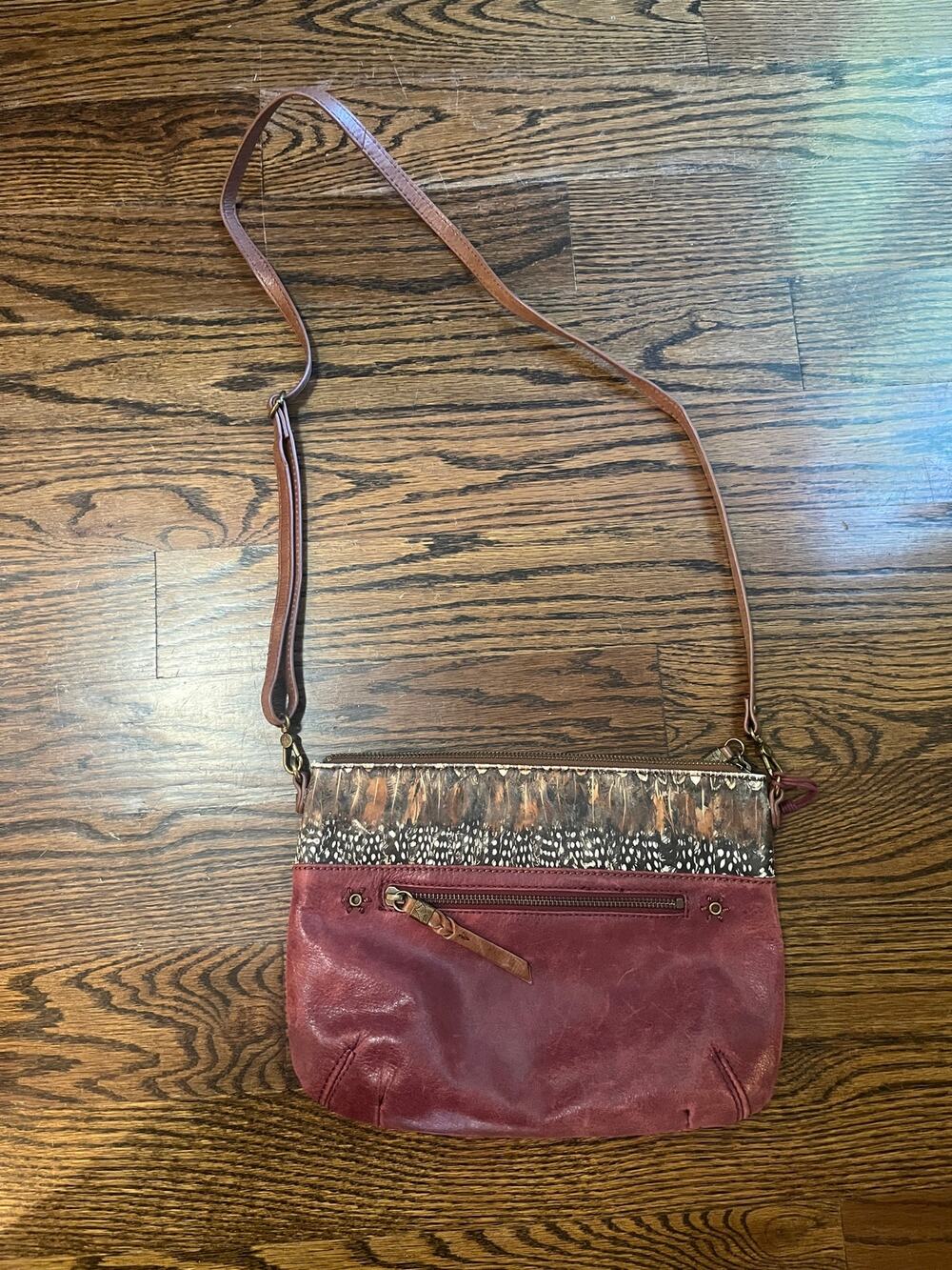 The Sak Pax Burgundy Leather Crossbody Bag Boho Feather Print Swing Pack